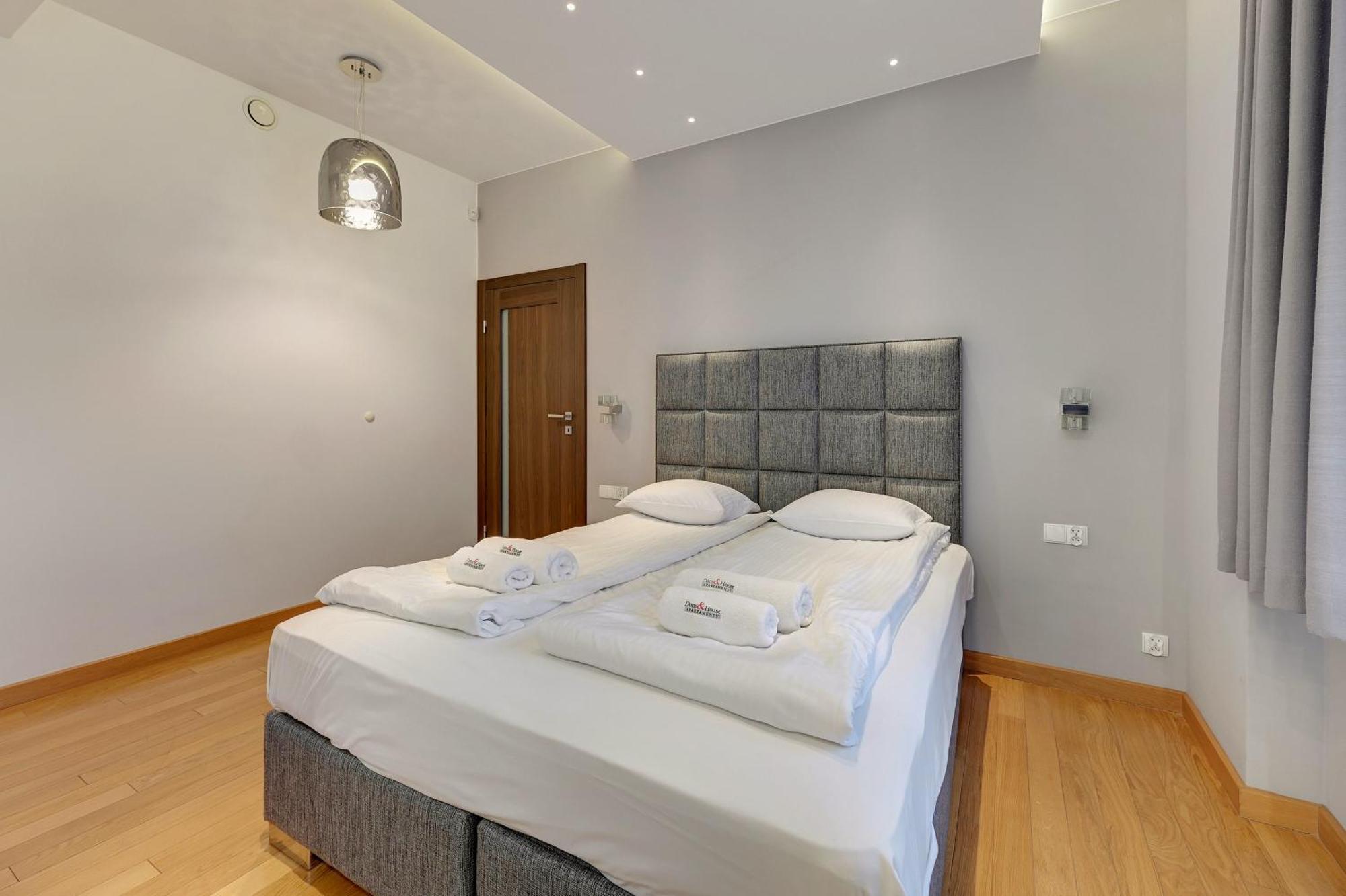 Dom & House Apartments - Old Town Tobiasz Residence グダニスク エクステリア 写真
